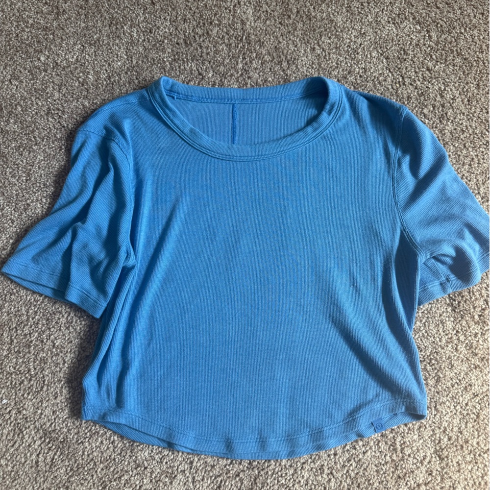 lululemon athletica hold tight tshirt